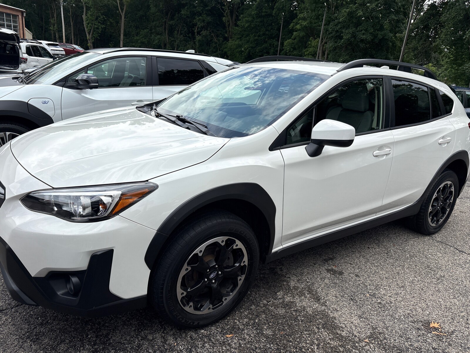 2022 Subaru Crosstrek Premium photo 3