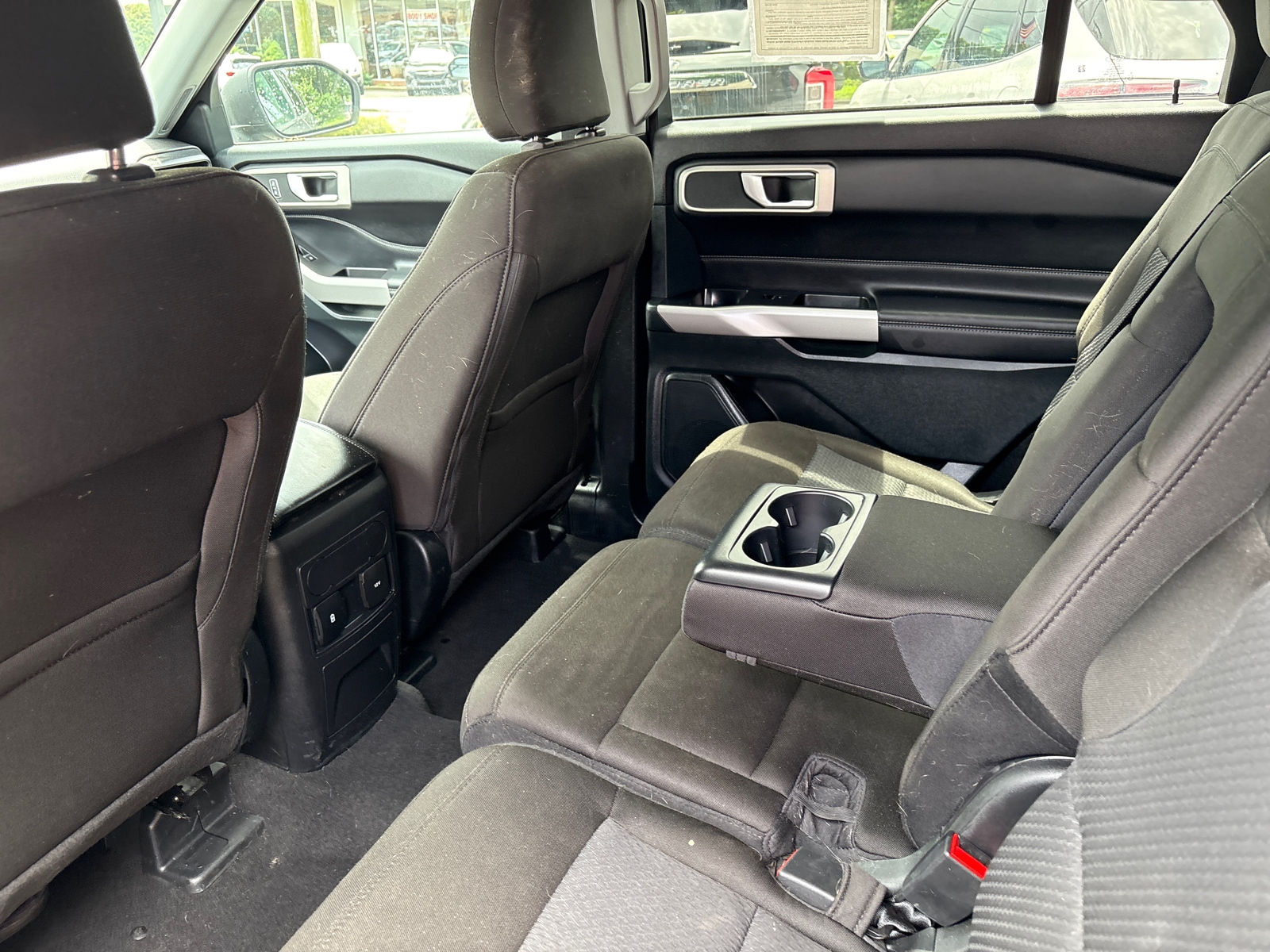 2023 Ford Explorer XLT - Photo 23