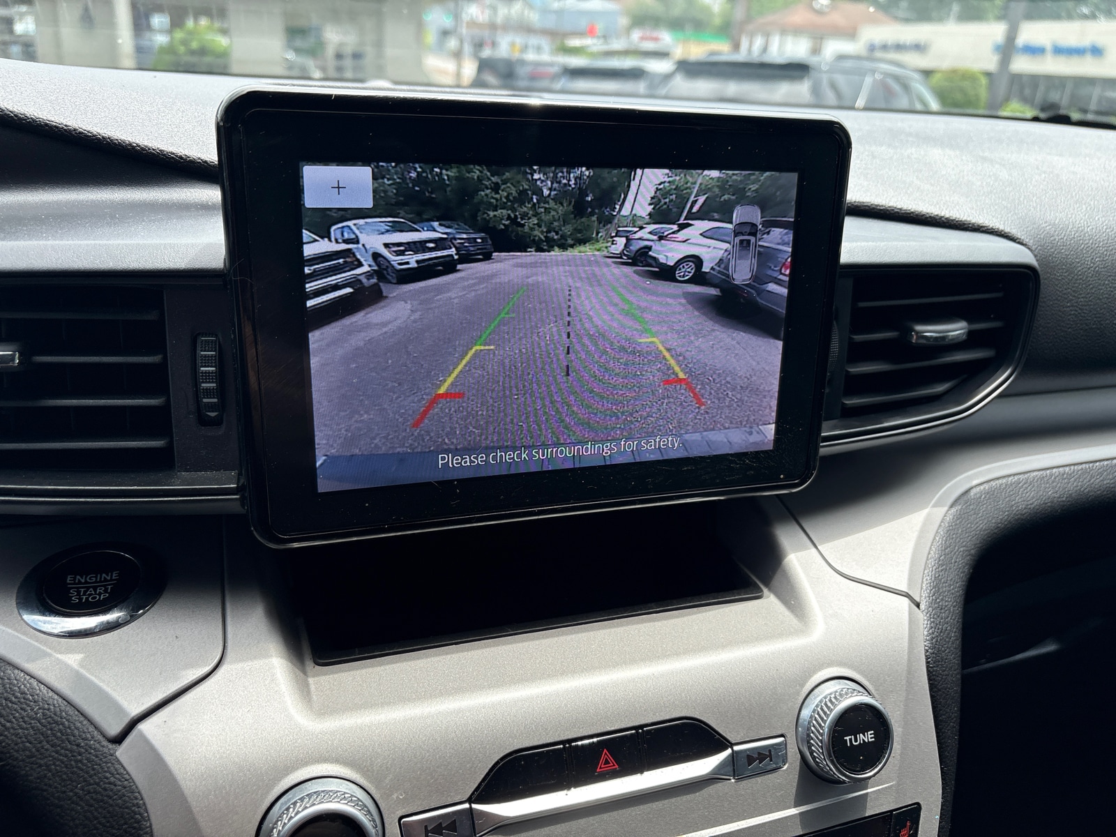 2023 Ford Explorer XLT - Photo 21