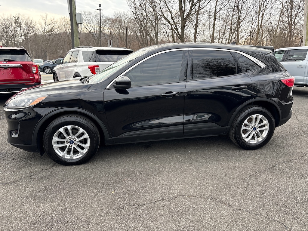 Used 2020 Ford Escape SE SUV