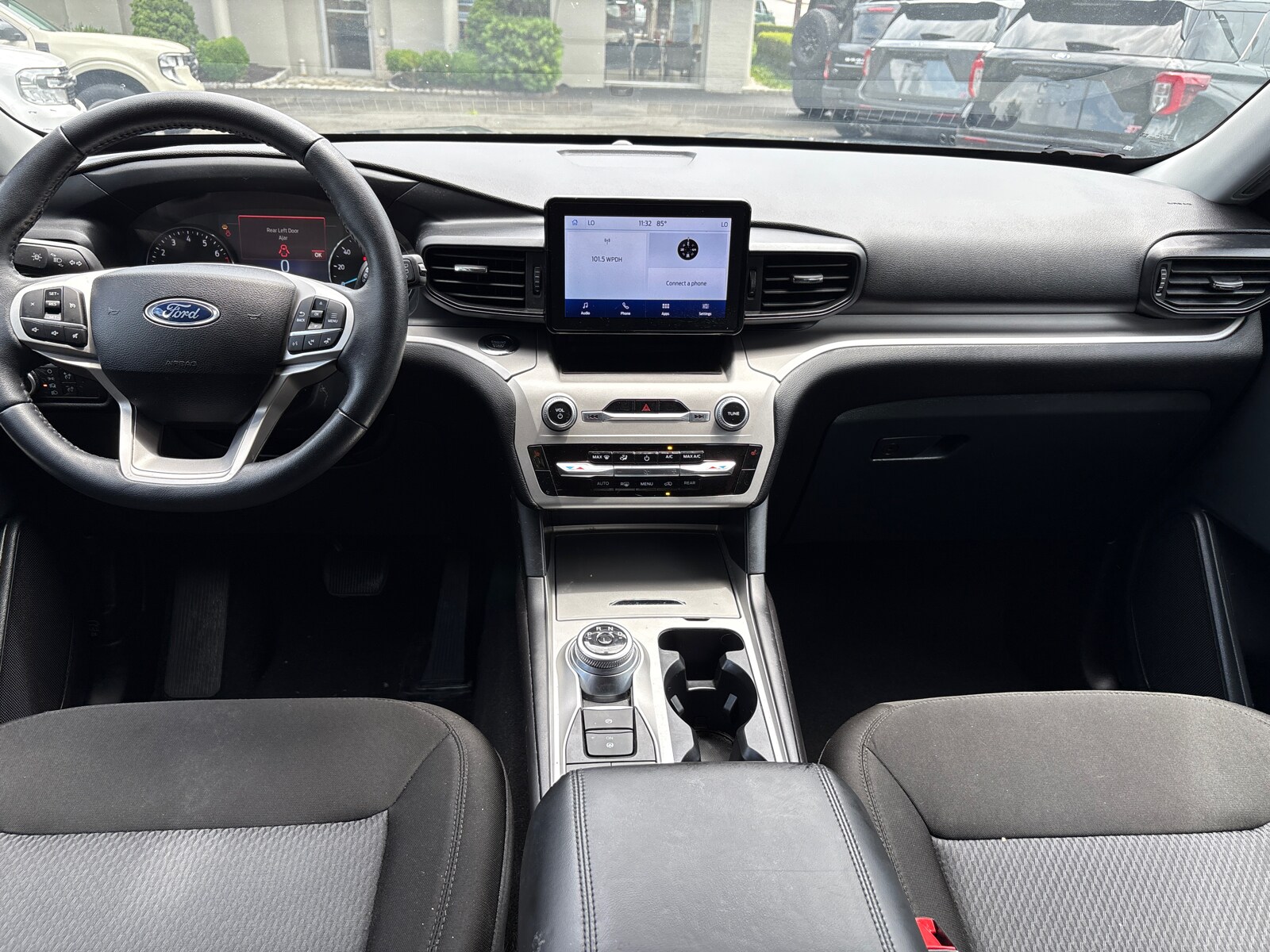 2023 Ford Explorer XLT - Photo 11