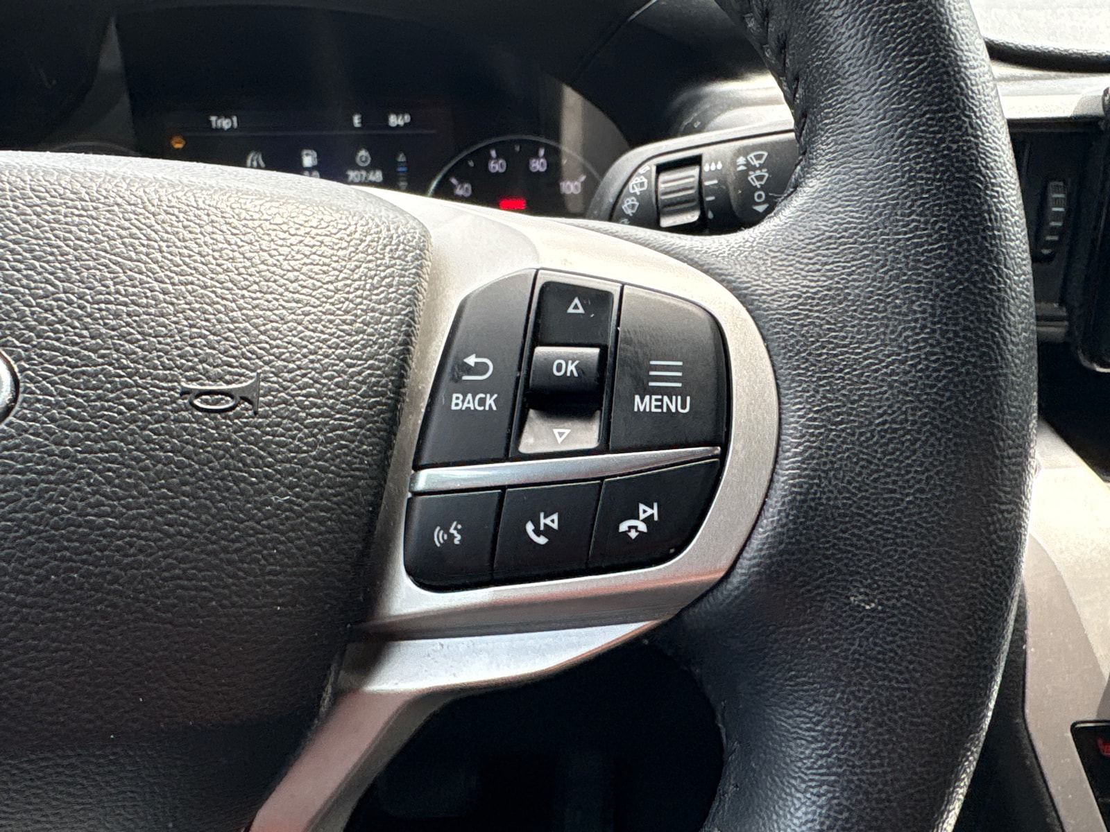 2023 Ford Explorer XLT - Photo 18