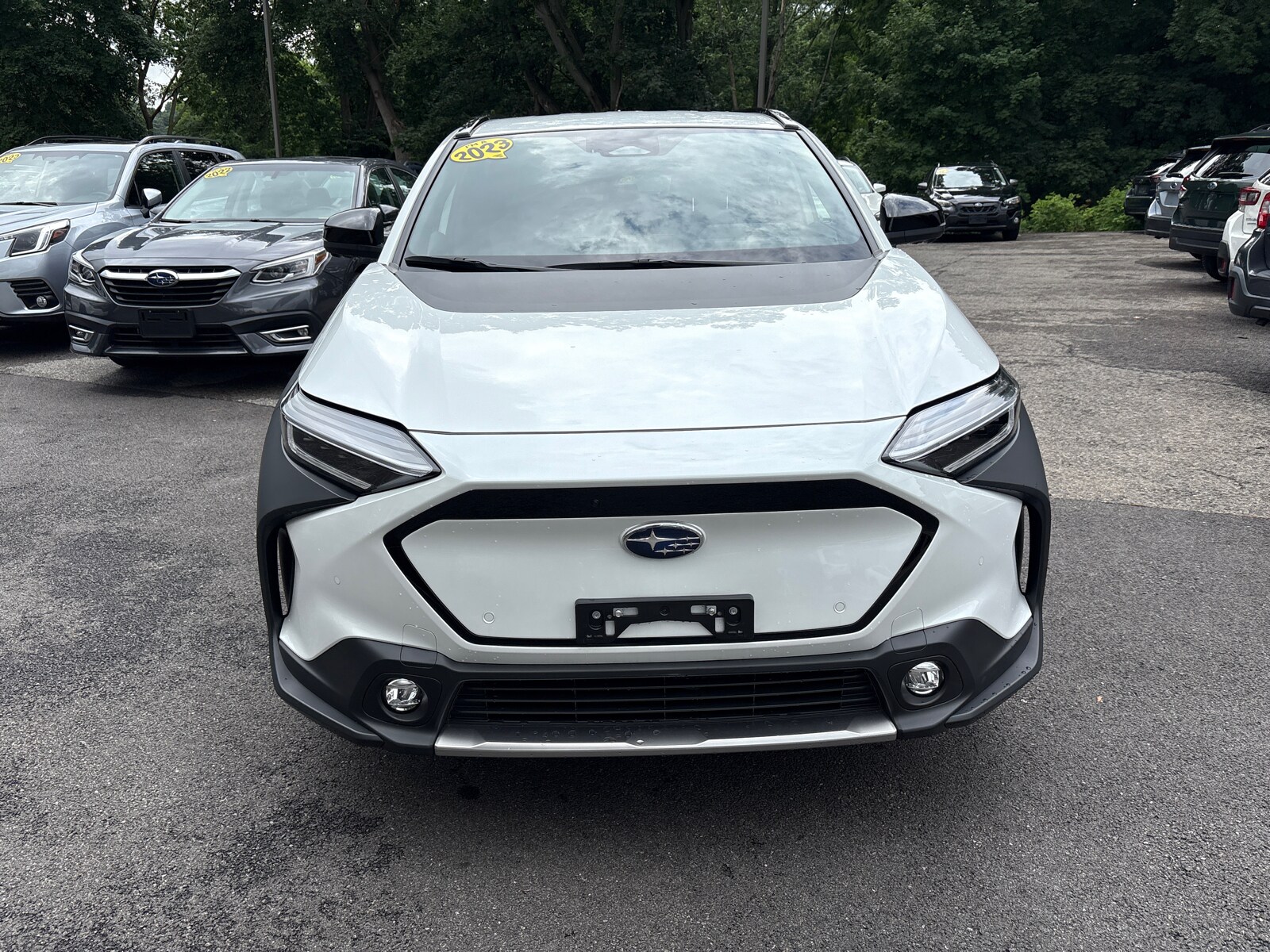 2023 Subaru Solterra Limited photo 2