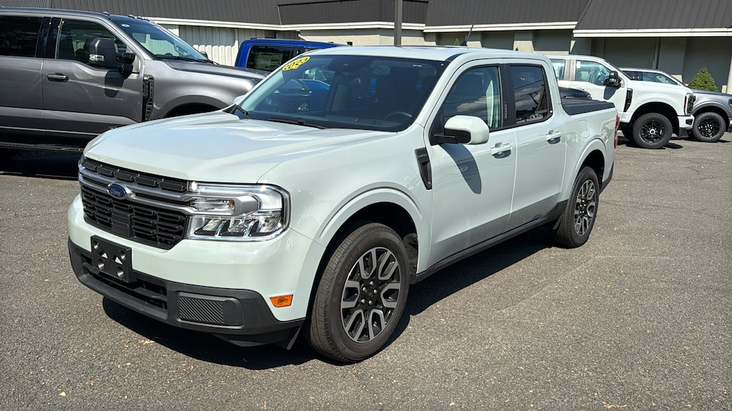 Used 2023 Ford Maverick Lariat Crew Cab Short Bed Truck