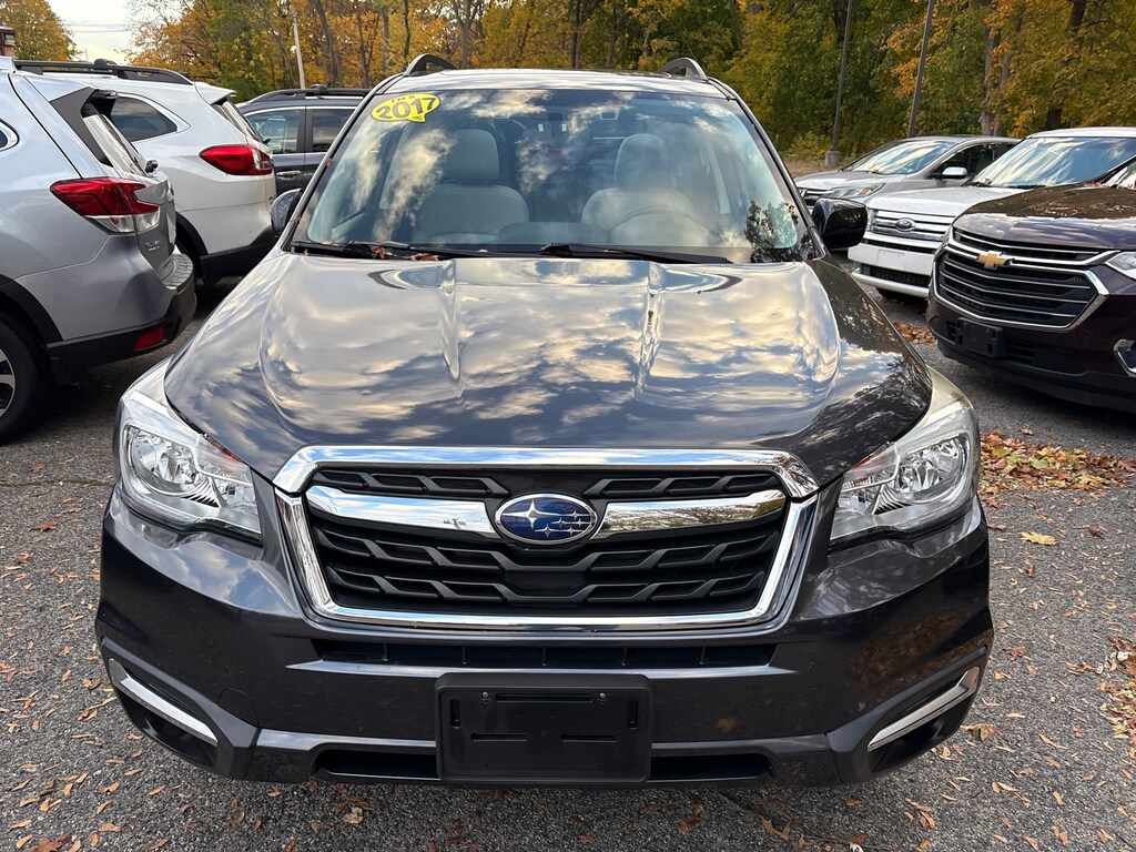 Used 2017 Subaru Forester 2.5i Premium SUV