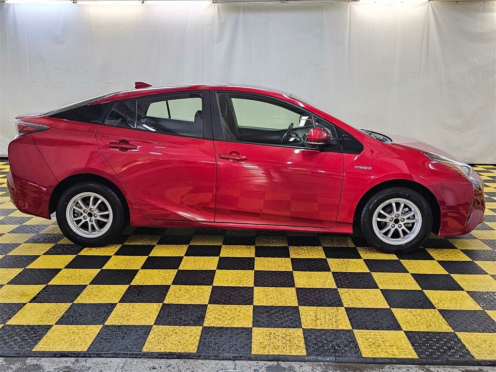 Used 2018 Toyota Prius Three Hatchback
