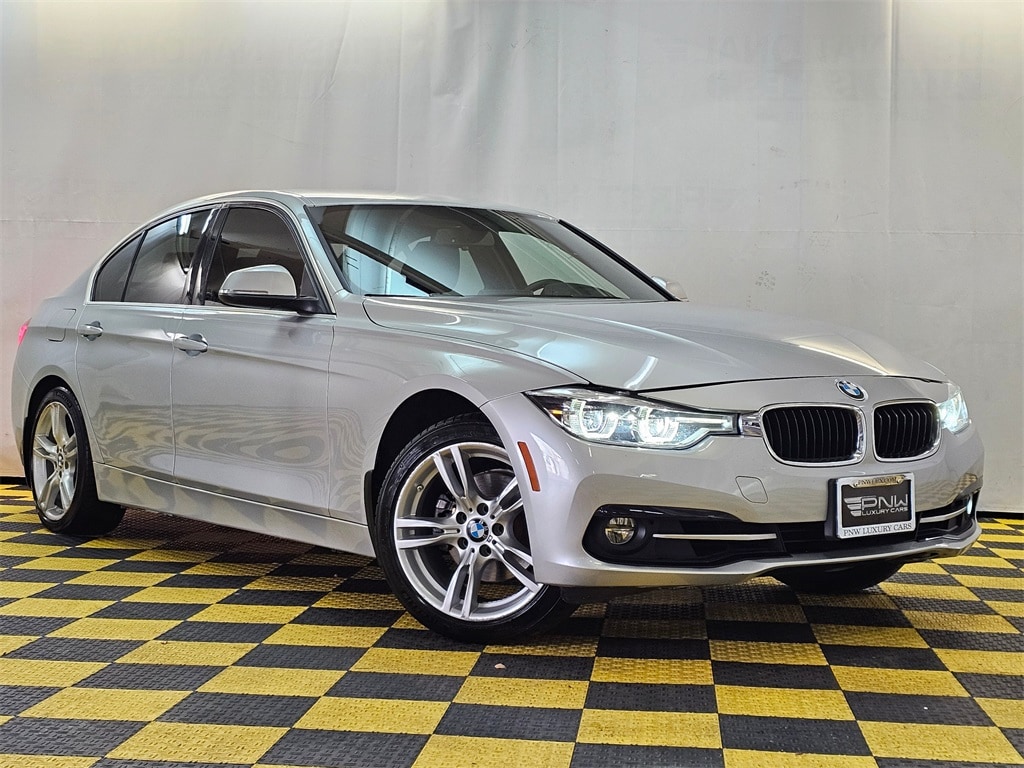 Used 2018 BMW 3 Series 330i Sedan