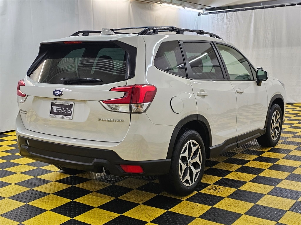 Used 2023 Subaru Forester Premium SUV