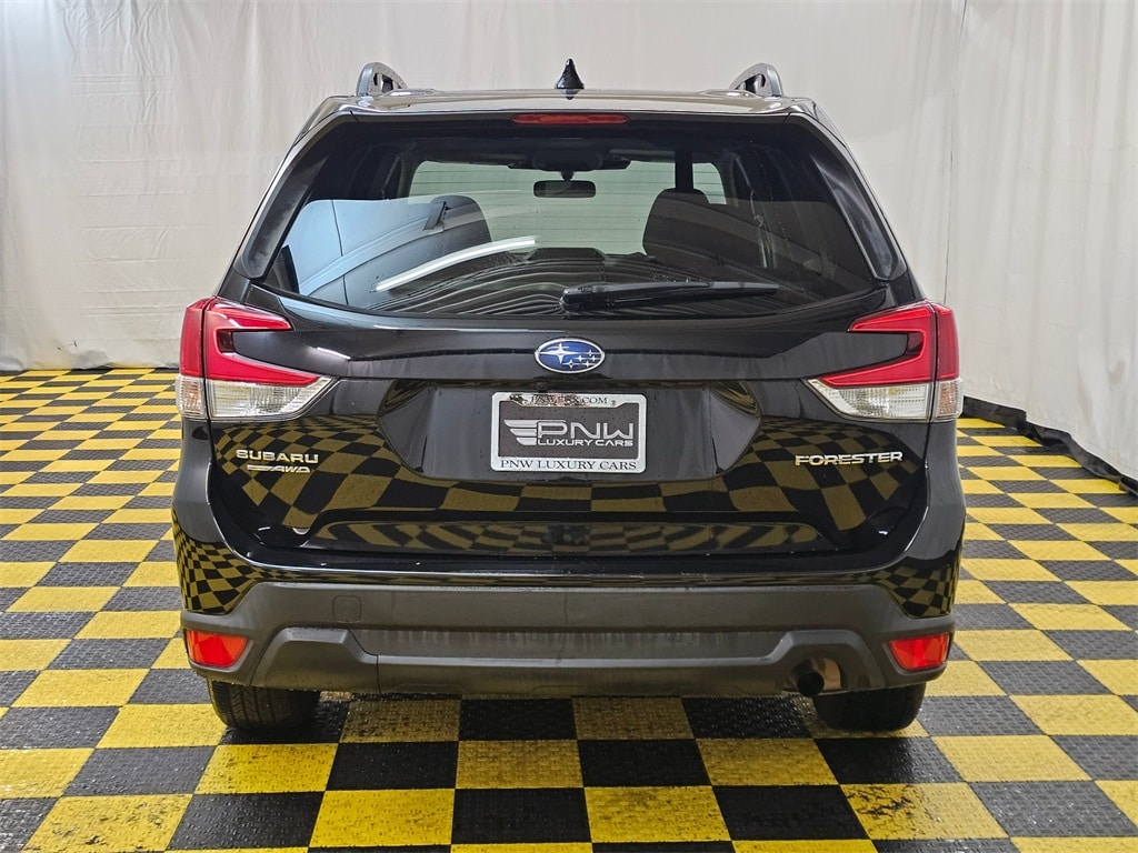 Used 2022 Subaru Forester Premium SUV