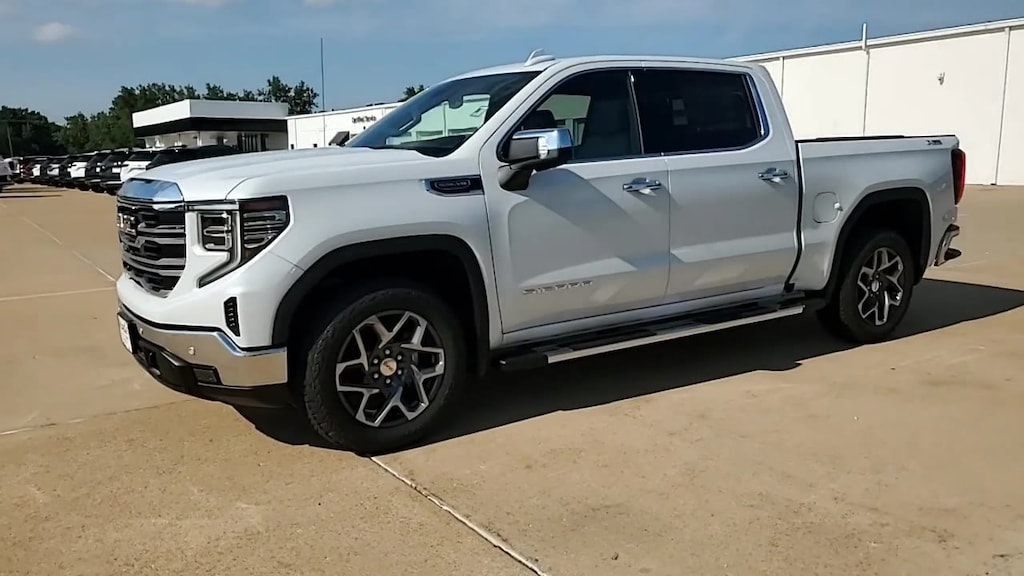 New 2026 GMC Sierra 1500 SLT Truck Crew Cab
