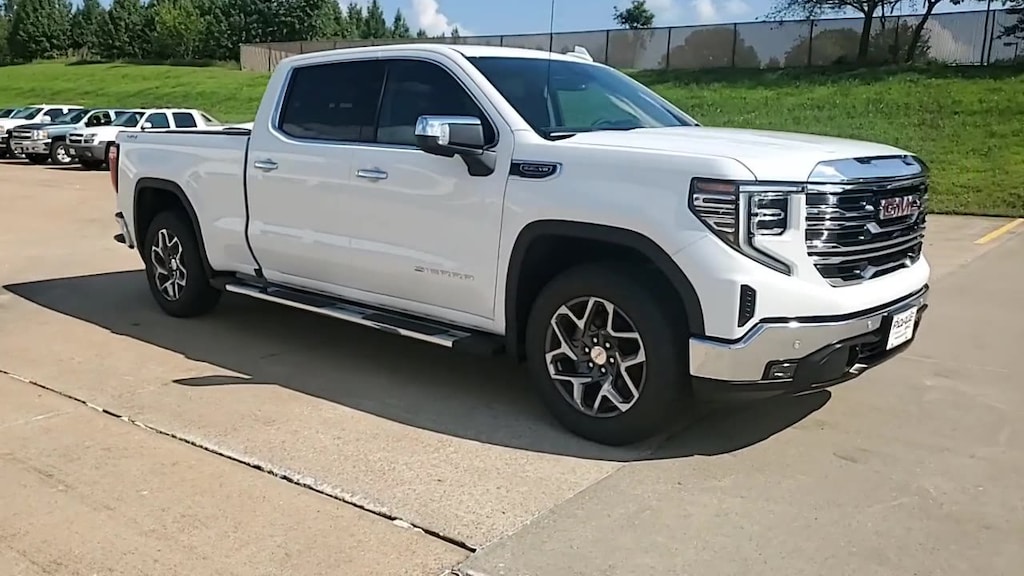 New 2026 GMC Sierra 1500 SLT Truck Crew Cab