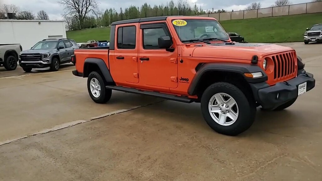 Used 2020 Jeep Gladiator Sport Truck Crew Cab