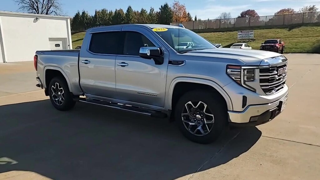 Used 2022 GMC Sierra 1500 SLT Truck Crew Cab