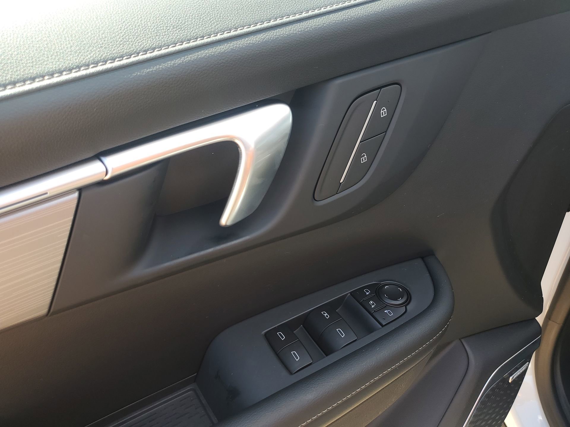2026 Buick Enclave Preferred - Photo 30