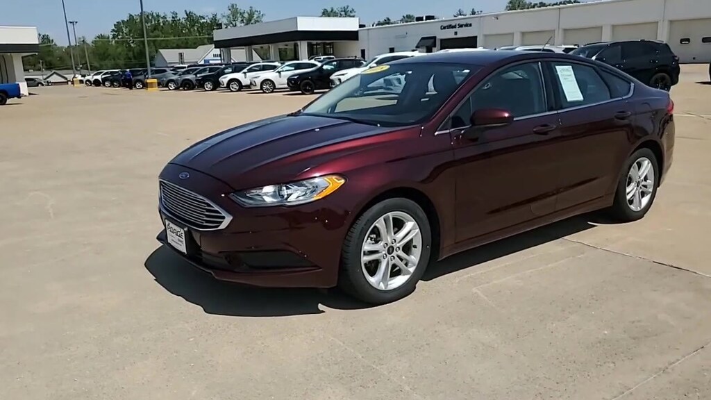 Used 2018 Ford Fusion SE Sedan