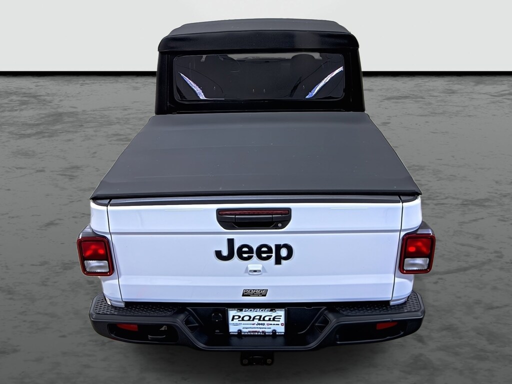 Used 2024 Jeep Gladiator Sport S Truck