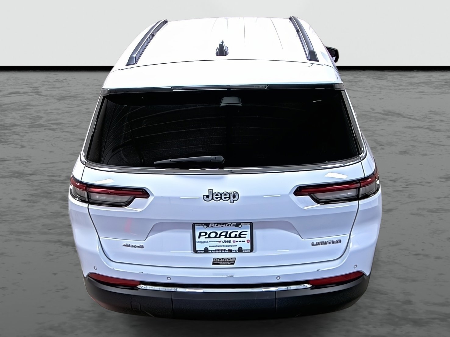 2023 Jeep Grand Cherokee L photo 3