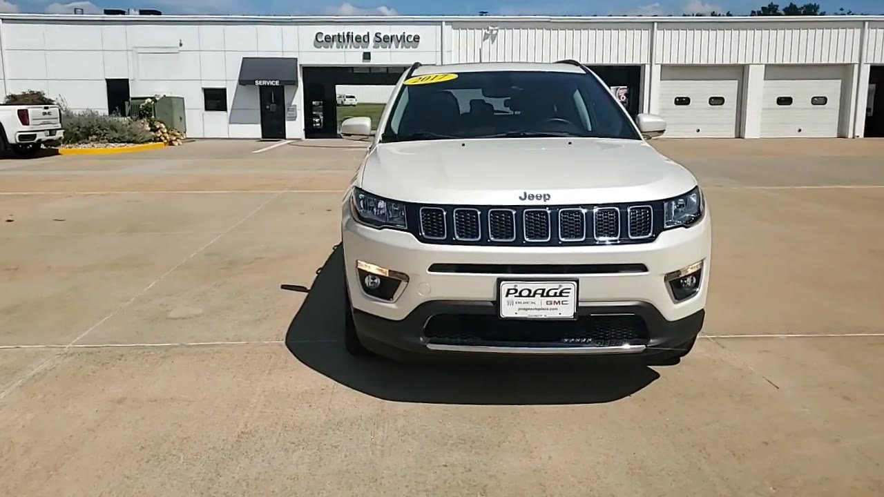 2017 Jeep Compass Limited photo 2