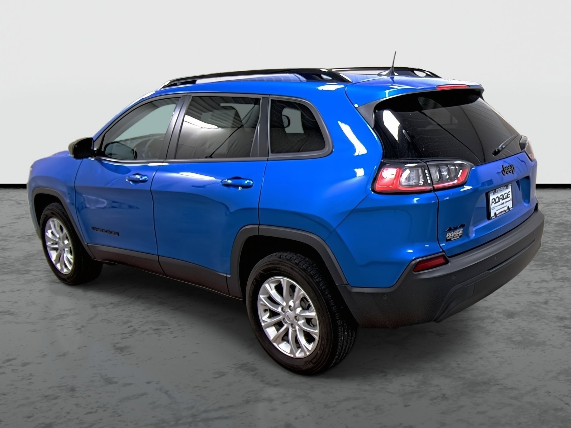 Used 2023 Jeep Cherokee Altitude Lux with VIN 1C4PJMMB0PD101623 for sale in Hannibal, MO