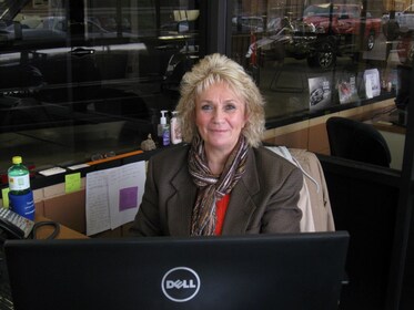 Staff member Aileen Grote from 1de3a699db81