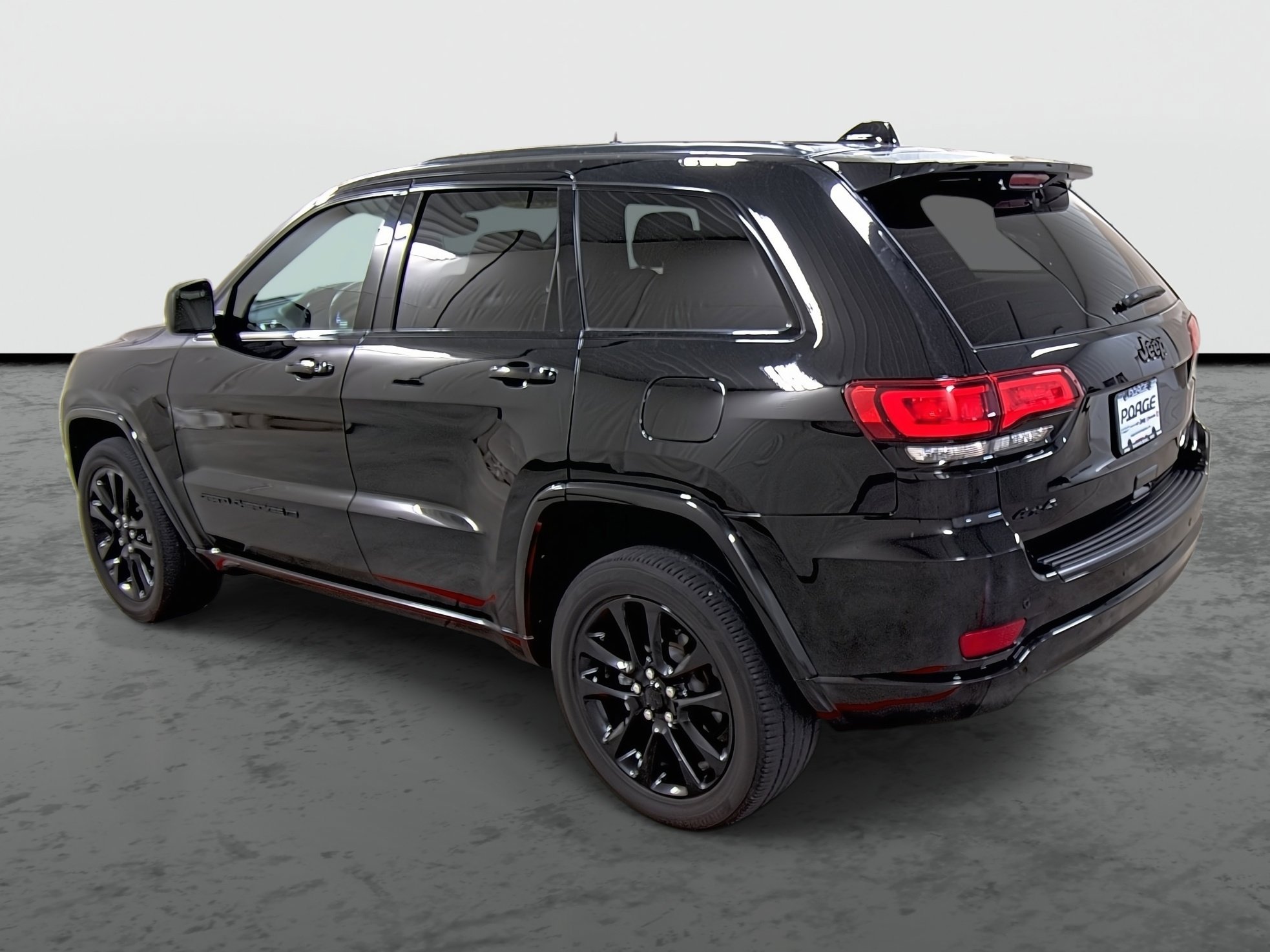Used 2022 Jeep Grand Cherokee WK Laredo X with VIN 1C4RJFAG4NC146605 for sale in Hannibal, MO