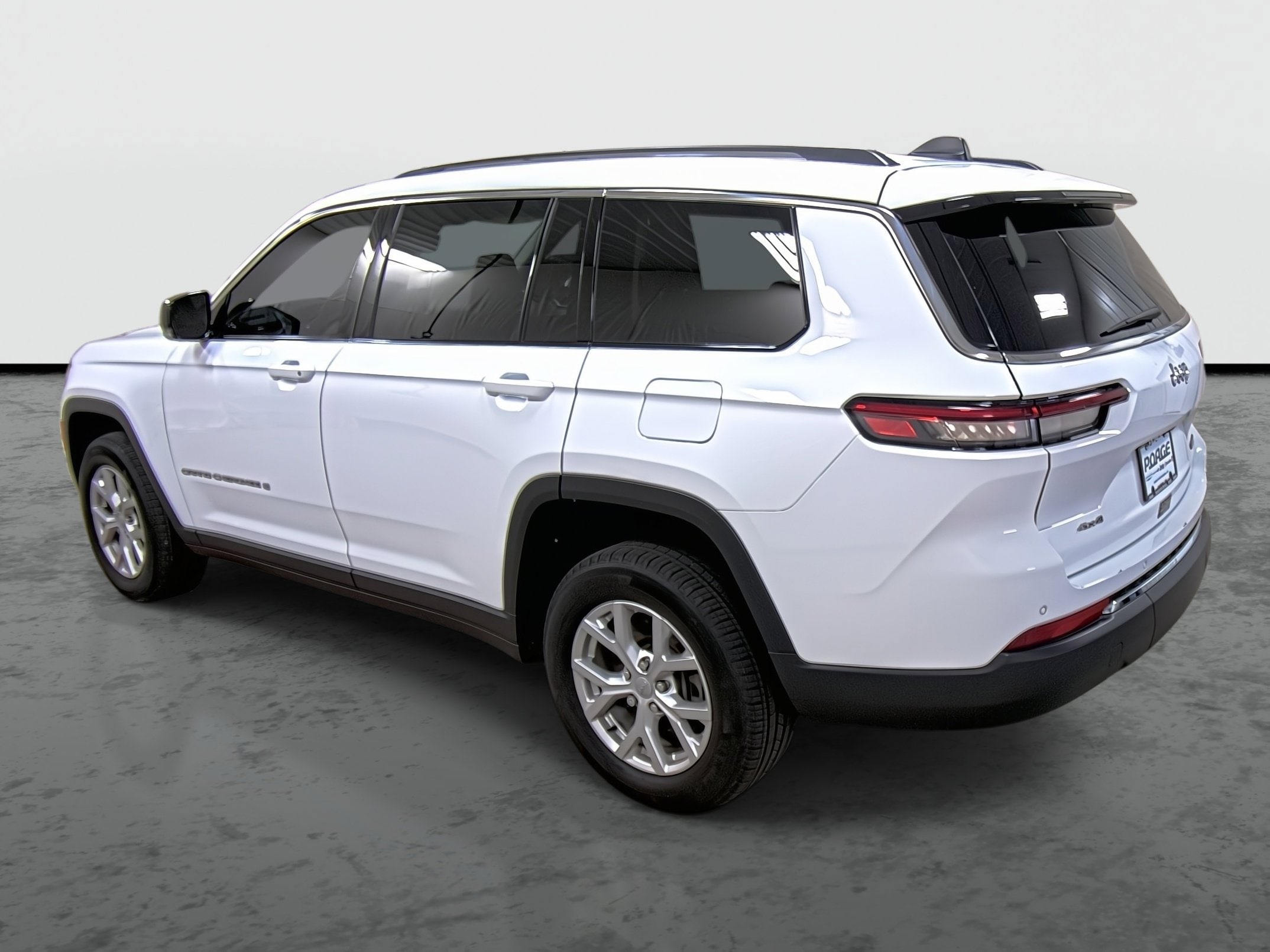Used 2023 Jeep Grand Cherokee L Limited with VIN 1C4RJKBG6P8824946 for sale in Hannibal, MO
