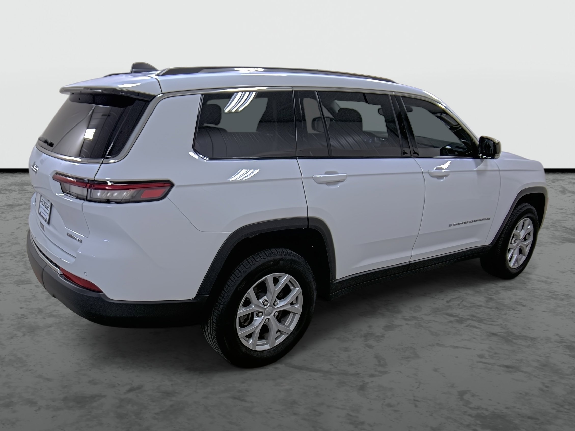 2023 Jeep Grand Cherokee L photo 4