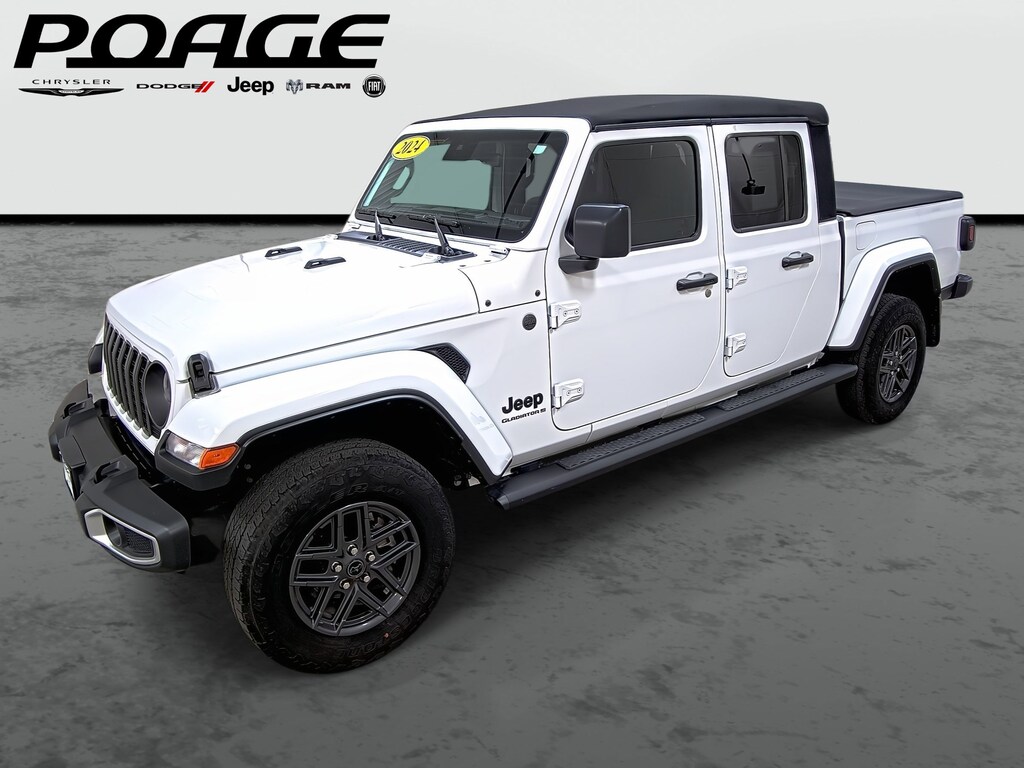 Used 2024 Jeep Gladiator Sport S Truck