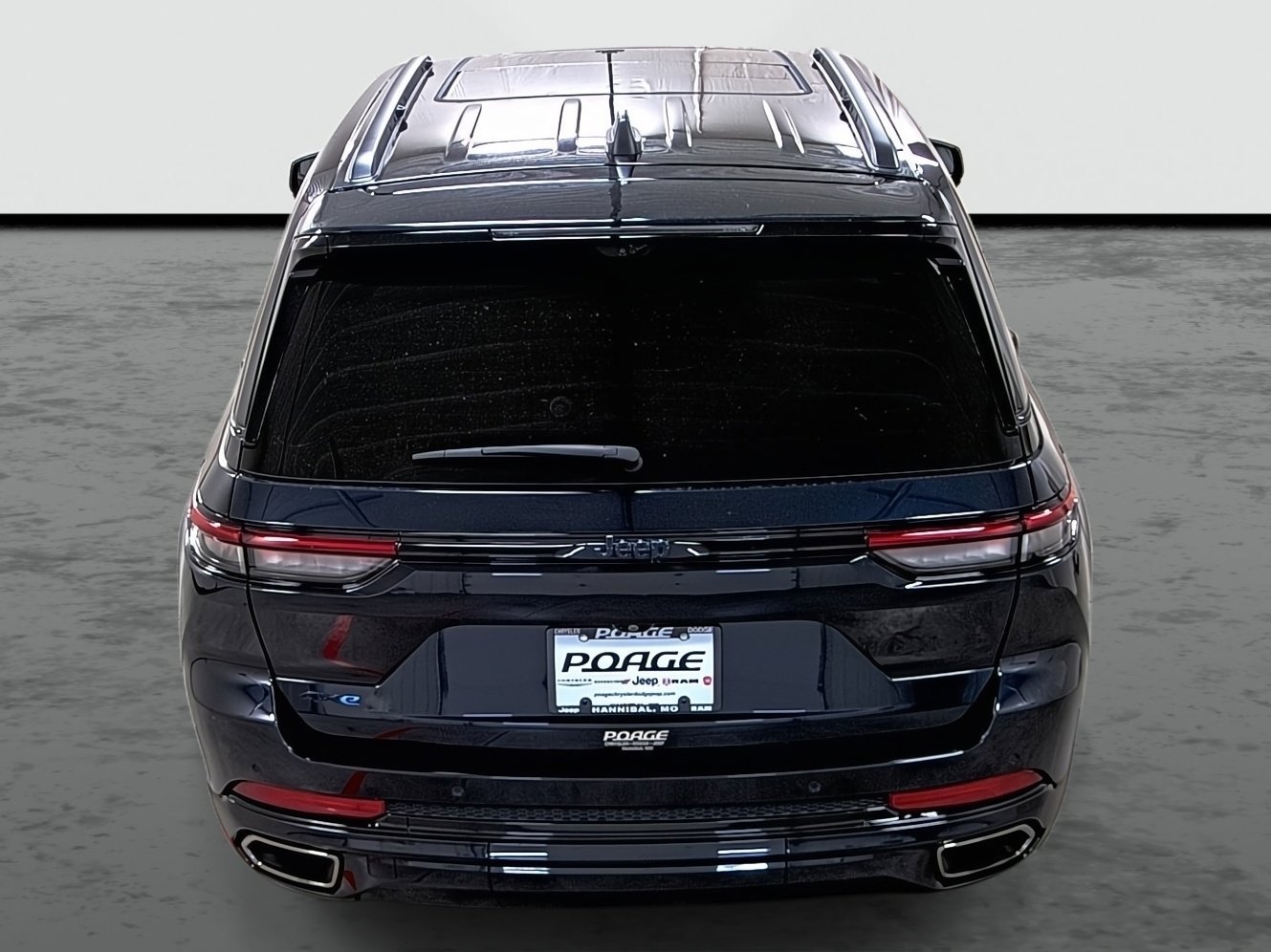 2024 Jeep Grand Cherokee 4xe Anniversary Edition photo 3