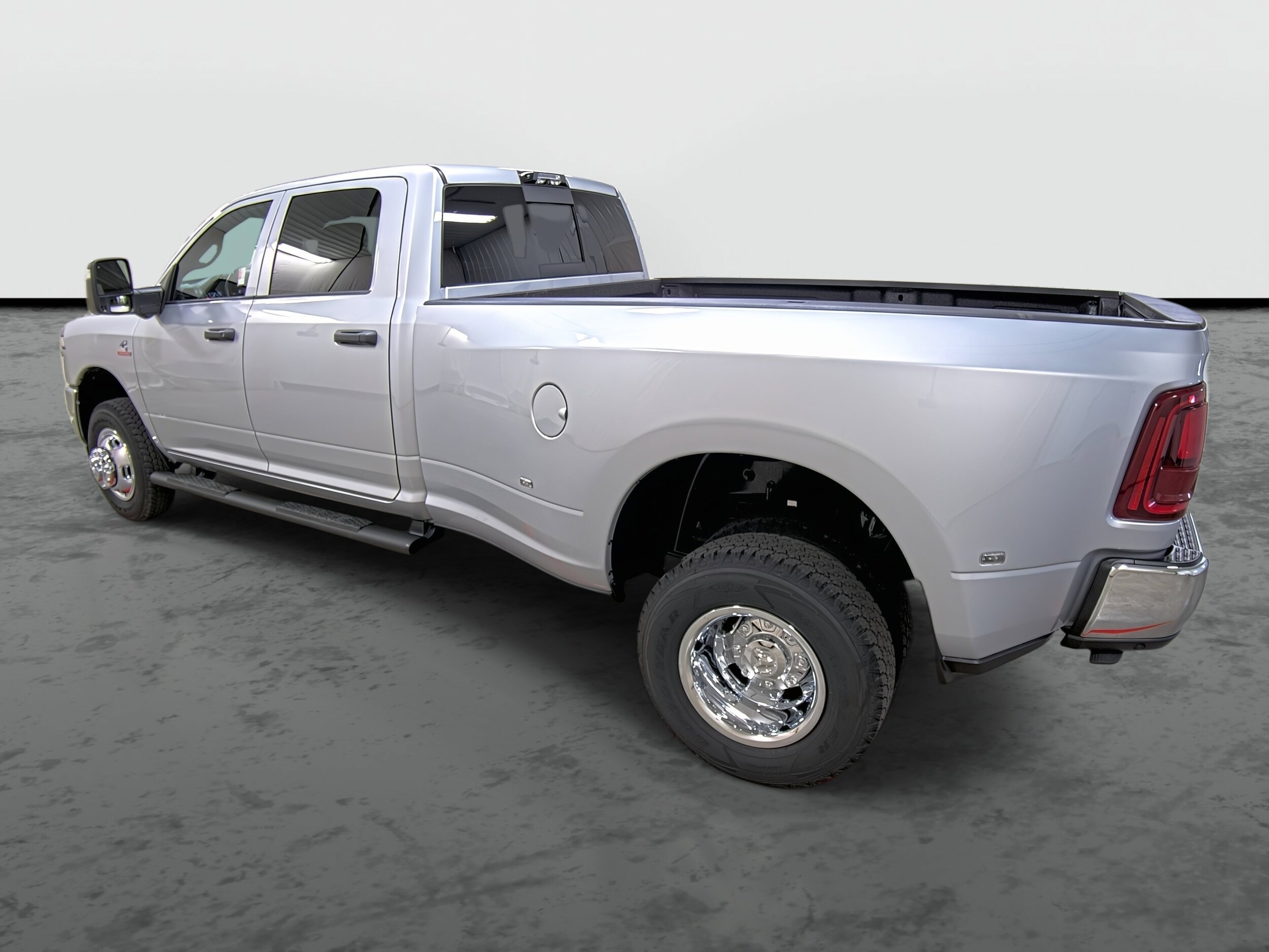 2026 Ram 3500 Tradesman photo 2