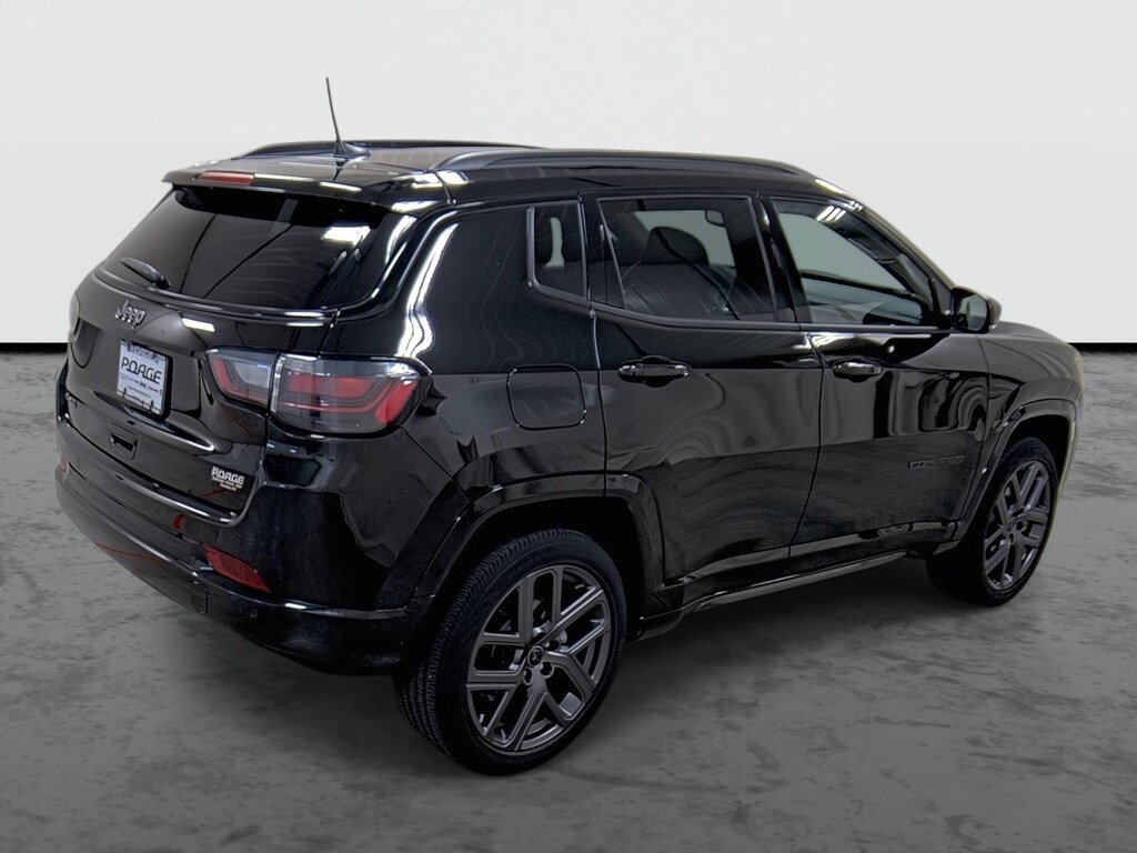 Used 2025 Jeep Compass Limited SUV