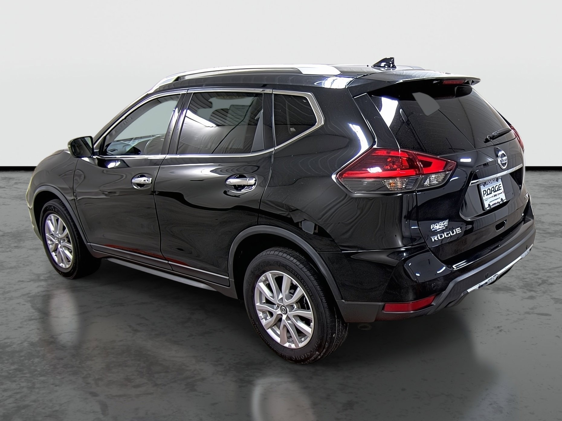 Used 2020 Nissan Rogue SV with VIN KNMAT2MV6LP513696 for sale in Hannibal, MO