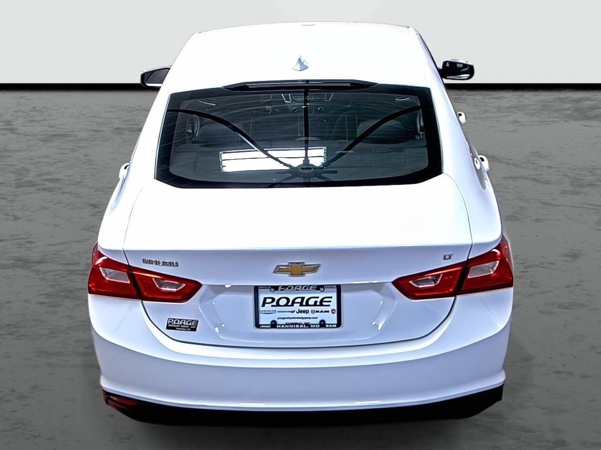 2023 Chevrolet Malibu 1LT photo 3