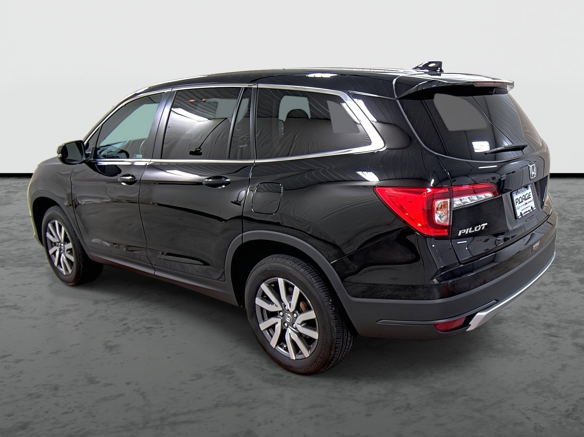 Used 2022 Honda Pilot EX-L with VIN 5FNYF6H50NB017863 for sale in Hannibal, MO