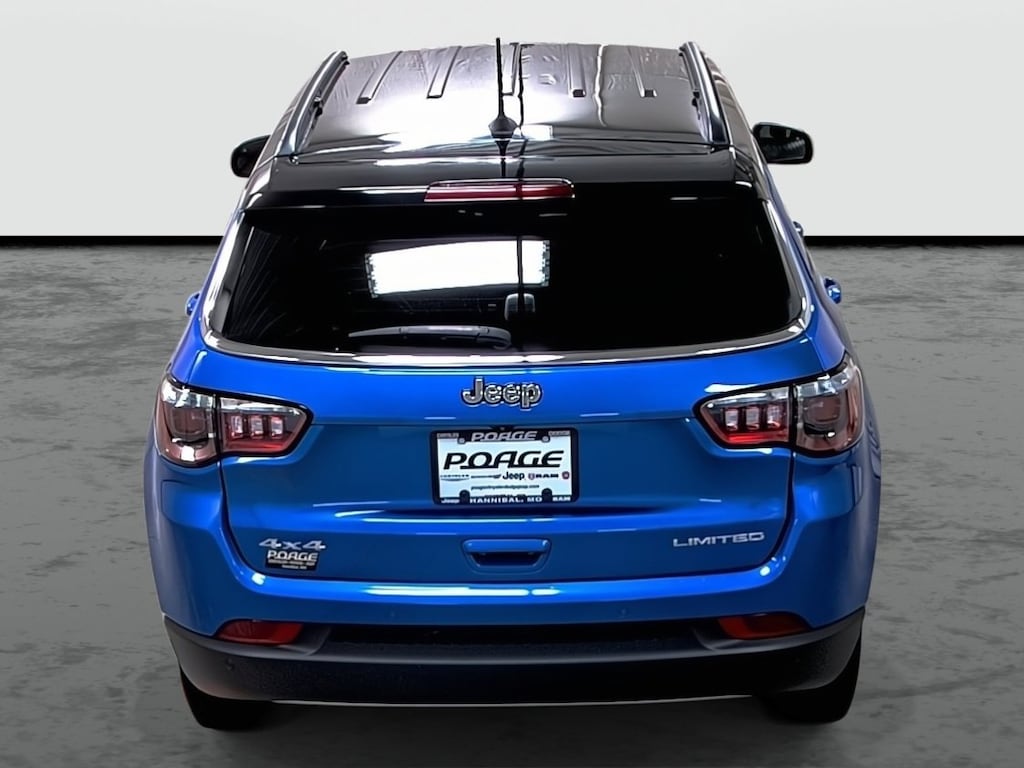 Used 2024 Jeep Compass Limited SUV