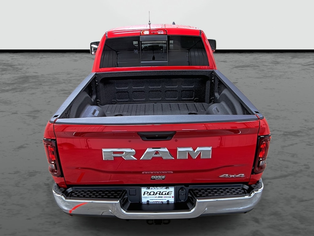 New 2026 Ram 2500 TRADESMAN CREW CAB 4X4 6'4 BOX Pickup