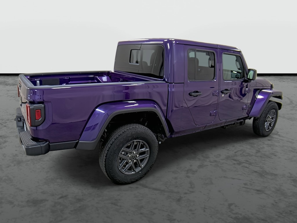New 2026 Jeep Gladiator SPORT S 4X4 Pickup
