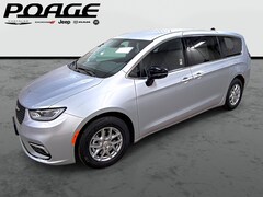 2026 Chrysler Pacifica SELECT Passenger Van