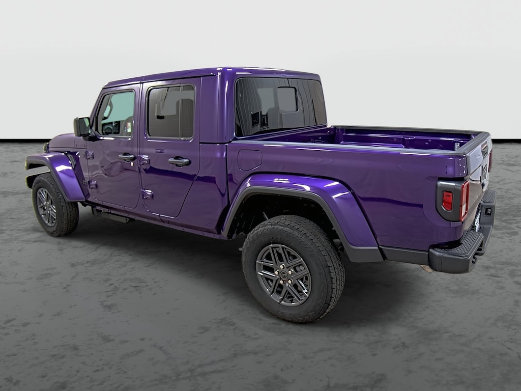 New 2026 Jeep Gladiator SPORT S 4X4 Pickup