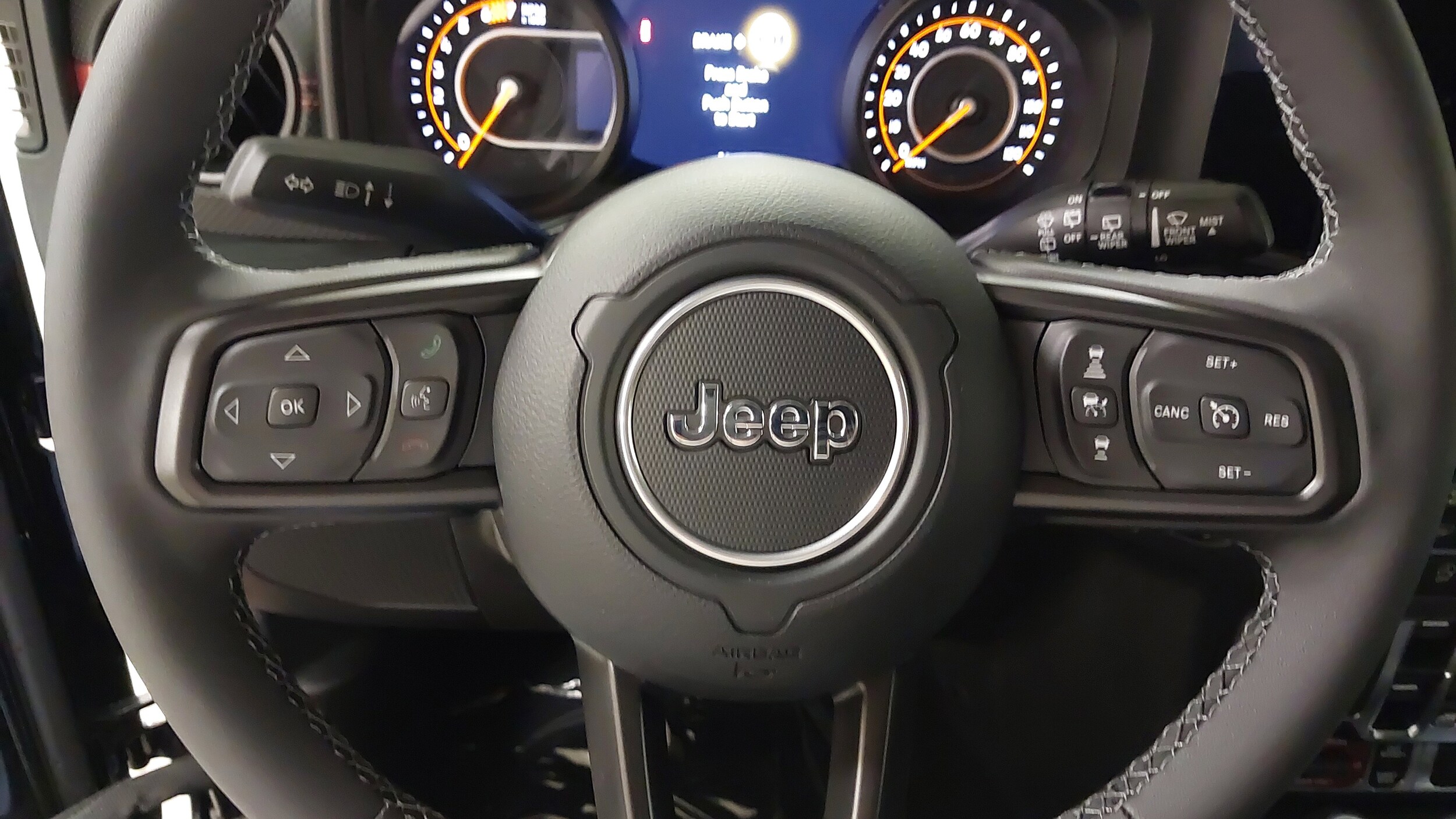 2025 Jeep Wrangler 4-Door Rubicon - Photo 35