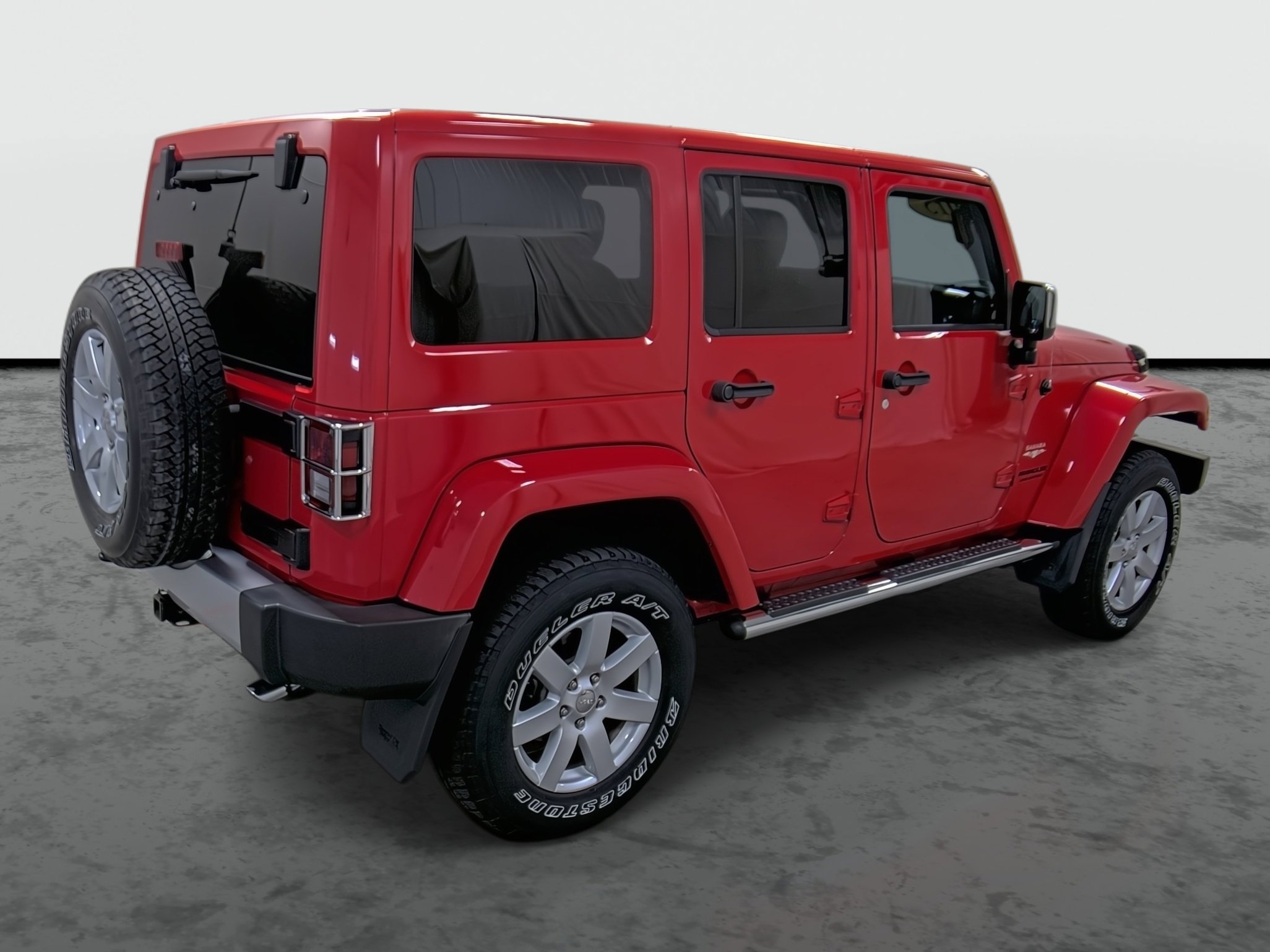 2015 Jeep Wrangler Unlimited Sahara photo 4