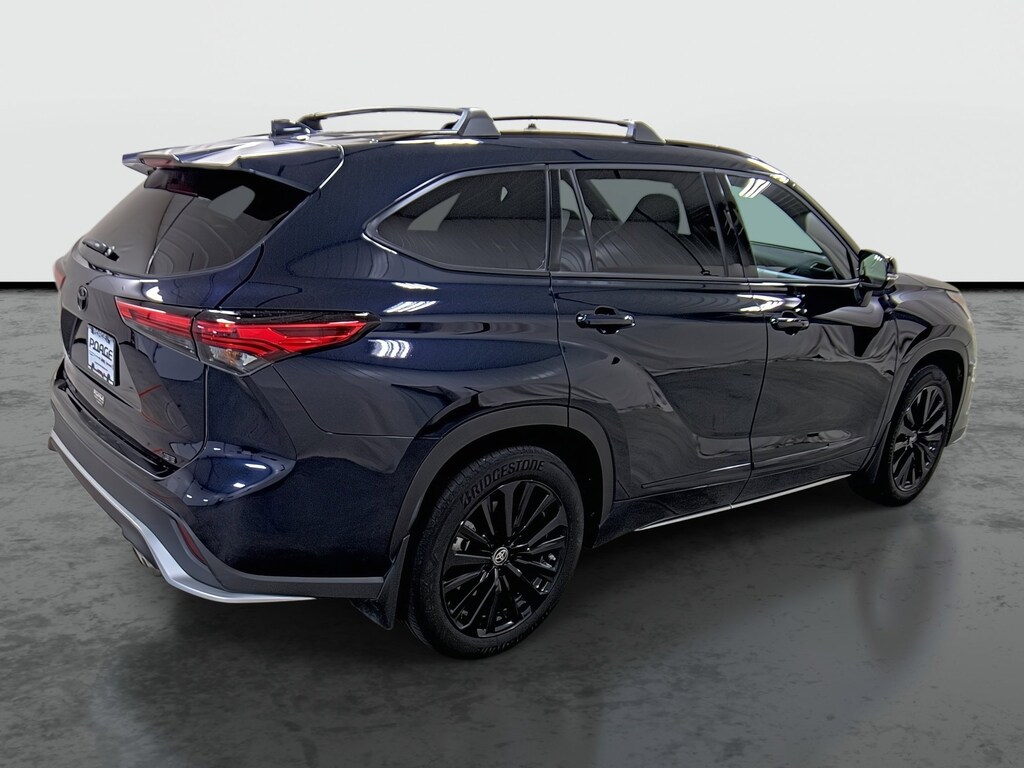 Used 2023 Toyota Highlander For Sale in Hannibal, MO Near Quincy IL