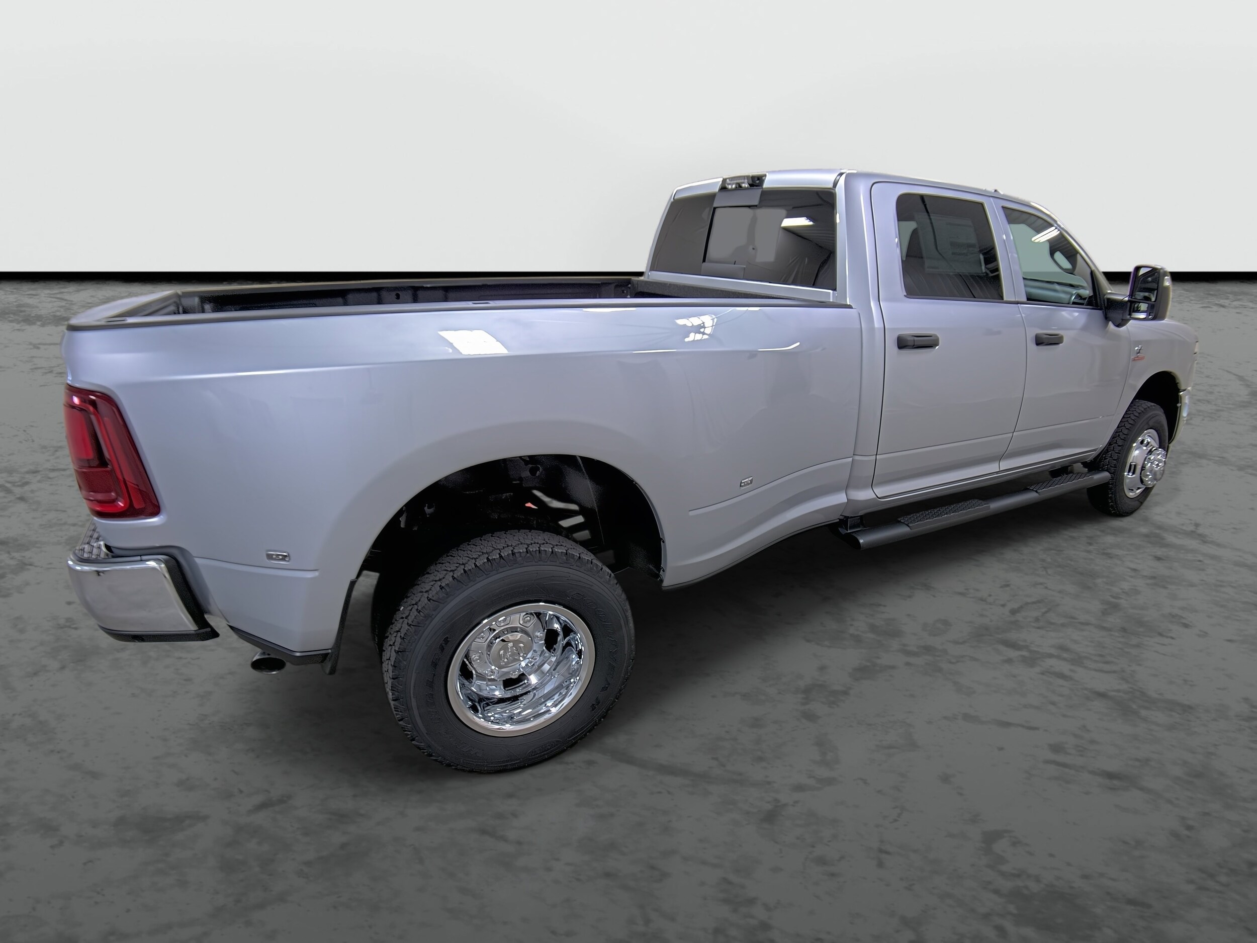 2026 Ram 3500 Tradesman photo 4