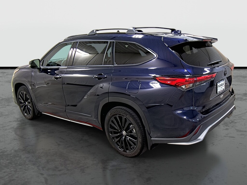 Used 2023 Toyota Highlander For Sale in Hannibal, MO Near Quincy IL
