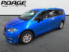 2026 Chrysler Pacifica SELECT Passenger Van