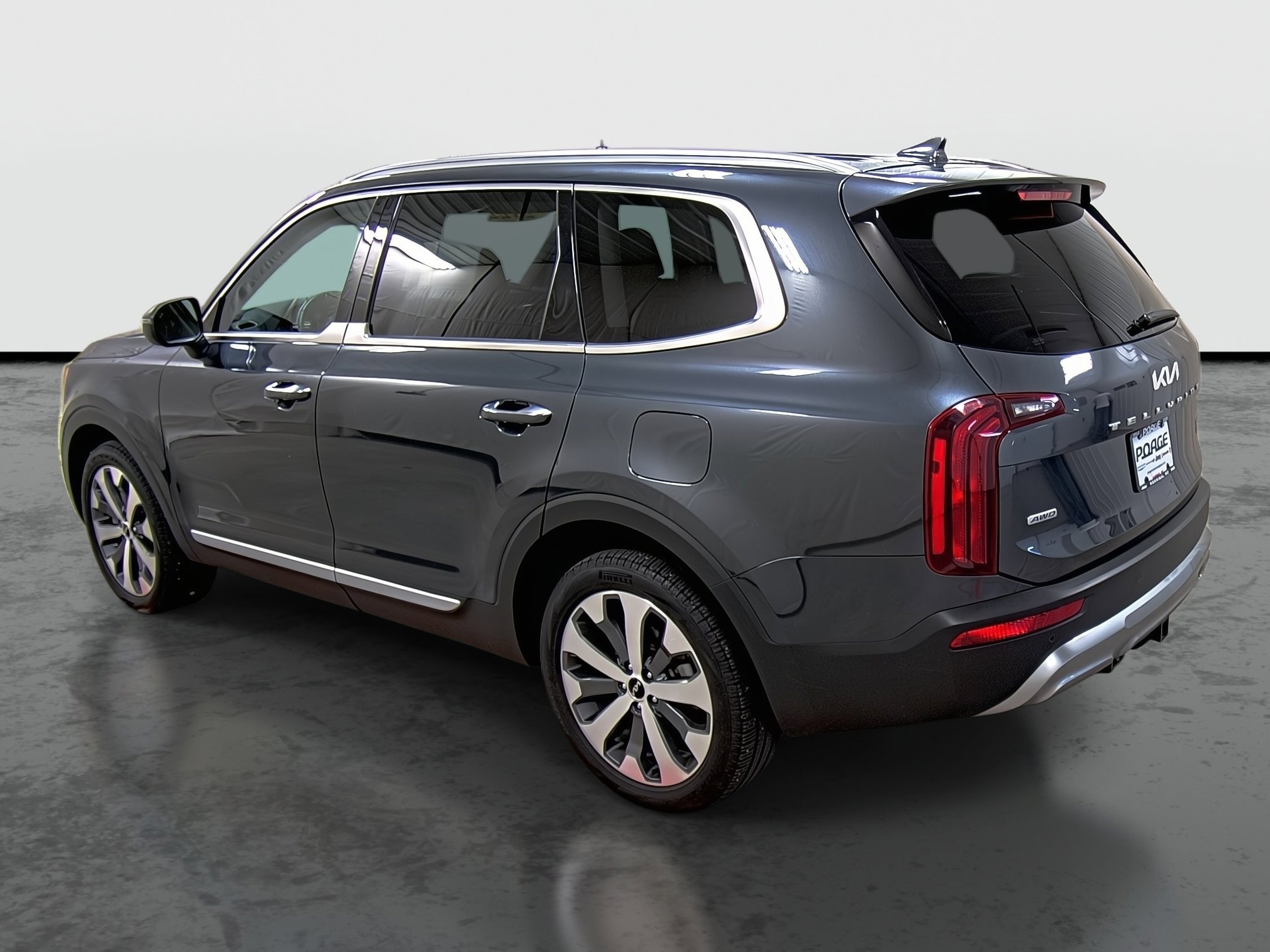 Used 2022 Kia Telluride S with VIN 5XYP6DHC0NG239410 for sale in Hannibal, MO