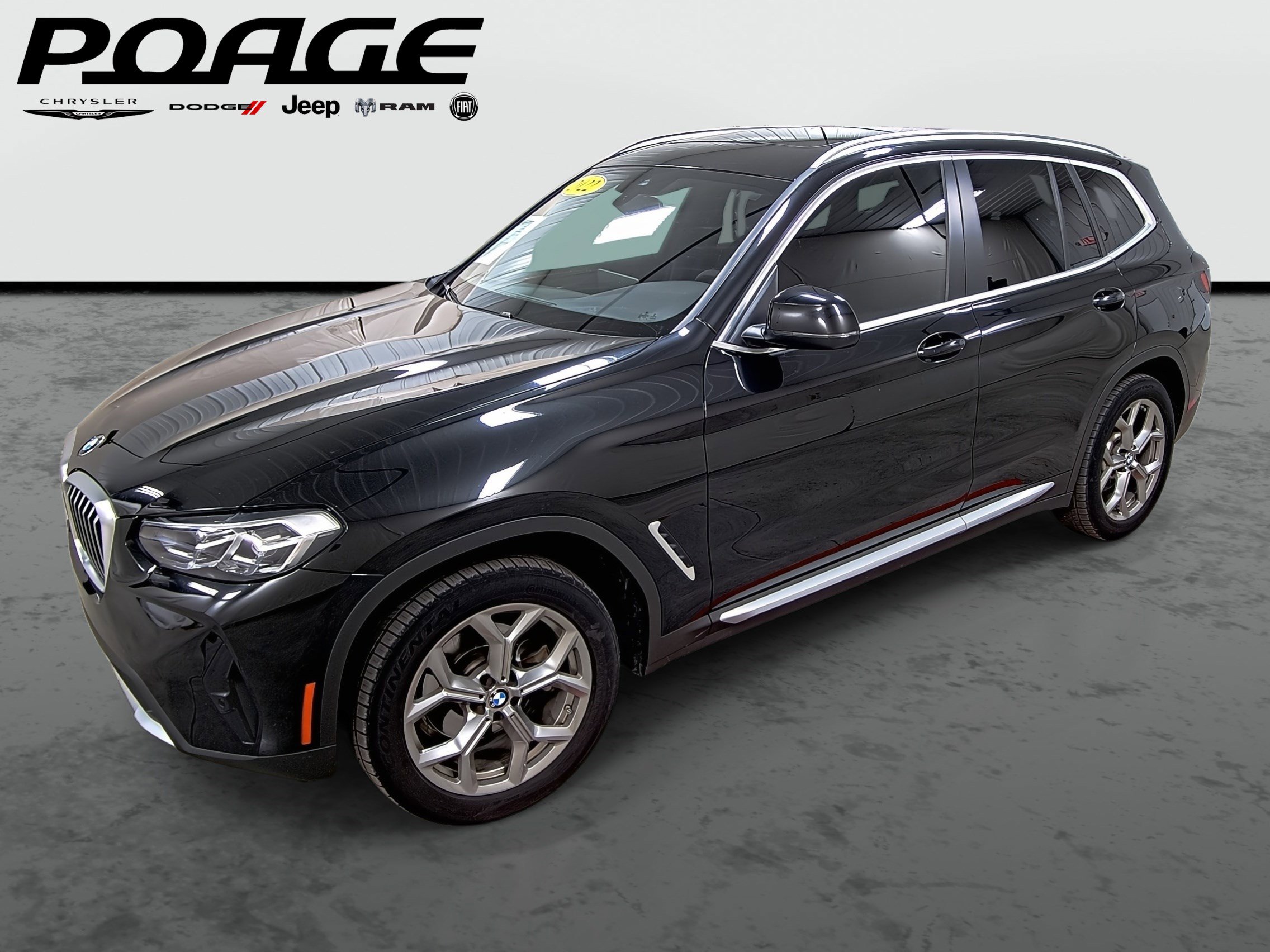 2022 BMW X3 30i's photo