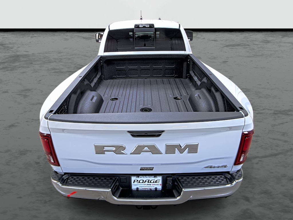 New 2026 Ram 3500 TRADESMAN CREW CAB 4X4 8' BOX Pickup