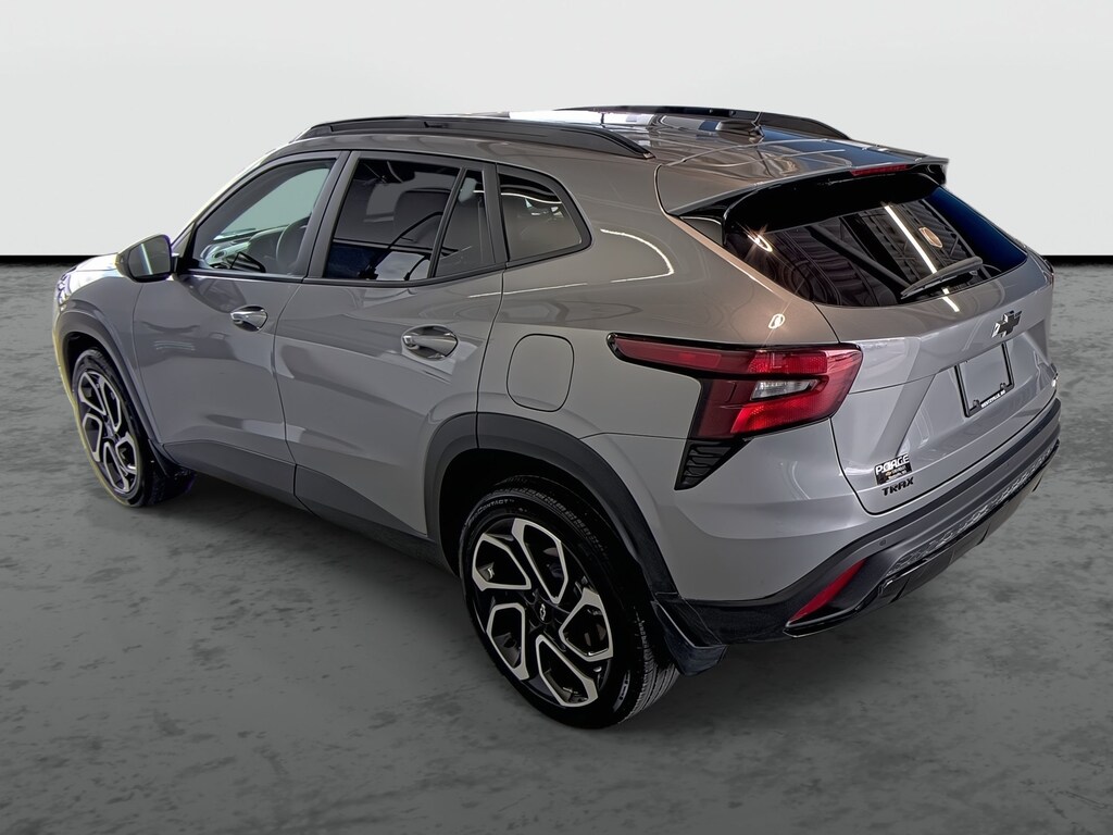 Used 2026 Chevrolet Trax 2RS SUV
