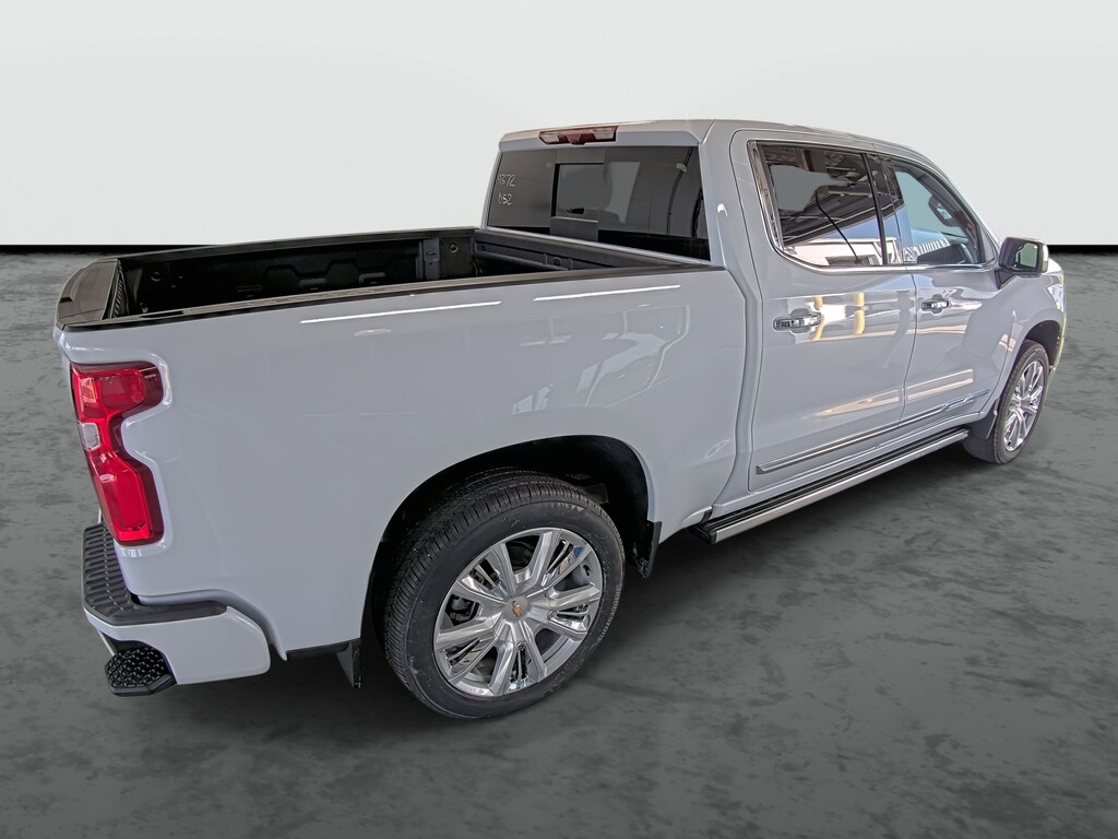 New 2026 Chevrolet Silverado 1500 High Country Truck Crew Cab